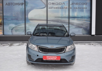 Подержанный автомобиль Kia Rio Sedan 2014 года (2 фото)