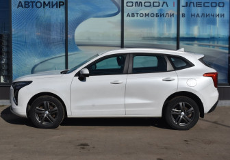 Подержанный автомобиль Haval Jolion 2023 года (8 фото)