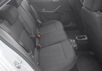 Подержанный автомобиль Skoda Rapid Liftback 2017 года (11 фото)