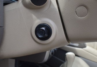 Подержанный автомобиль Nissan Murano Suv 2012 года (15 фото)
