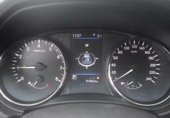 Подержанный автомобиль Nissan X-Trail 2021 года (11 фото)