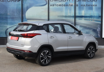 Подержанный автомобиль BAIC X35 2023 года (5 фото)
