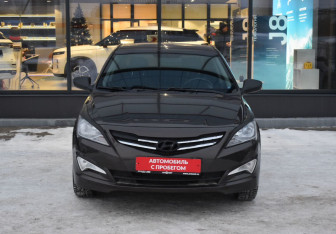 Подержанный автомобиль Hyundai Solaris Sedan 2016 года (2 фото)