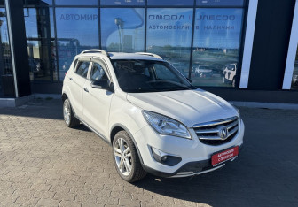 Подержанный автомобиль Changan CS35 2017 года (3 фото)