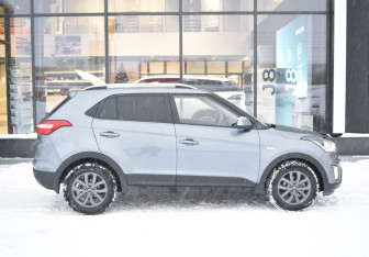 Подержанный автомобиль Hyundai Creta 2021 года (4 фото)