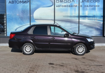 Подержанный автомобиль Datsun on-DO 2020 года (4 фото)