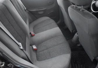 Подержанный автомобиль Hyundai Accent Sedan 2008 года (11 фото)