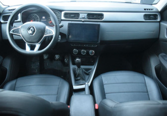 Подержанный автомобиль Renault Arkana 2021 года (12 фото)