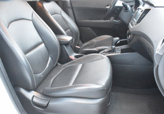 Подержанный автомобиль Hyundai Creta 2017 года (10 фото)