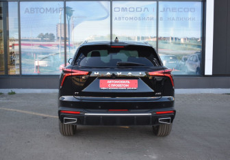 Подержанный автомобиль Haval F7 2025 года (6 фото)