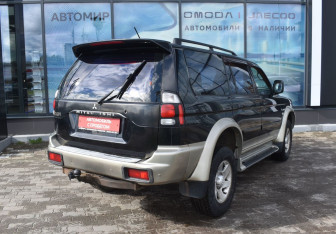 Подержанный автомобиль Mitsubishi Pajero Sport 2007 года (5 фото)