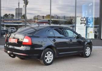 Подержанный автомобиль Skoda Octavia Liftback 2013 года (5 фото)