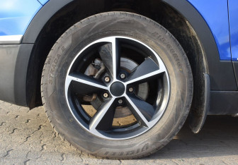 Подержанный автомобиль Suzuki SX4 Hatchback 2014 года (9 фото)