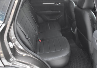 Подержанный автомобиль Mazda CX-5 2018 года (11 фото)