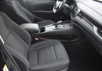 Подержанный автомобиль Haval F7 2019 года (10 фото)