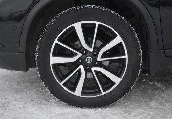 Подержанный автомобиль Nissan X-Trail 2020 года (9 фото)