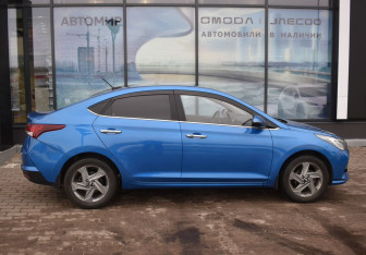 Подержанный автомобиль Hyundai Solaris Sedan 2020 года (4 фото)