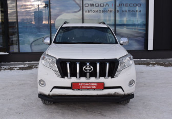 Подержанный автомобиль Toyota Land Cruiser Prado 2017 года (2 фото)