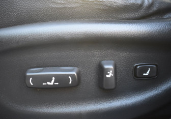Подержанный автомобиль Kia Sorento 2011 года (15 фото)