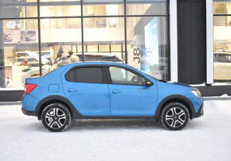 Подержанный автомобиль Renault Logan Sedan 2021 года (4 фото)