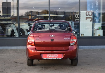 Подержанный автомобиль LADA (ВАЗ) Granta Sedan 2017 года (6 фото)