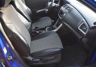 Подержанный автомобиль Suzuki SX4 Hatchback 2014 года (10 фото)