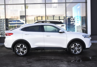 Подержанный автомобиль Haval F7x 2023 года (4 фото)