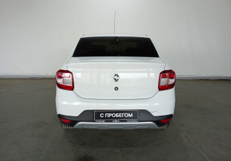 Подержанный автомобиль Renault Logan Sedan 2022 года (5 фото)