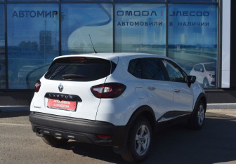 Подержанный автомобиль Renault Kaptur 2017 года (5 фото)