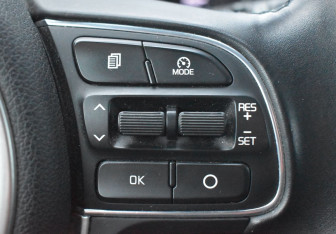 Подержанный автомобиль Kia Sportage 2017 года (14 фото)