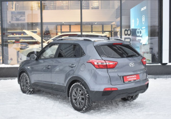 Подержанный автомобиль Hyundai Creta 2021 года (7 фото)