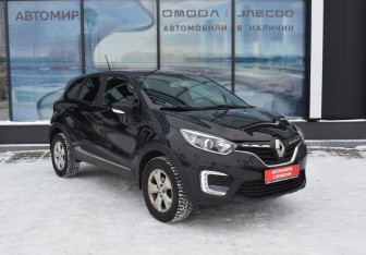 Подержанный автомобиль Renault Kaptur 2021 года (3 фото)
