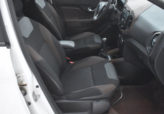 Подержанный автомобиль LADA (ВАЗ) XRAY 2016 года (10 фото)