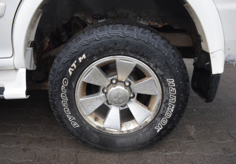 Подержанный автомобиль Mitsubishi Pajero Sport 2007 года (9 фото)