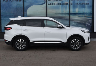 Подержанный автомобиль Chery Tiggo 7 Pro 2023 года (4 фото)