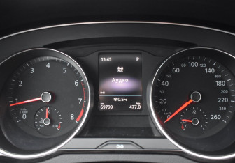 Подержанный автомобиль Volkswagen Passat Sedan 2018 года (15 фото)