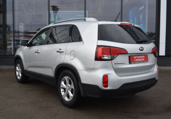 Подержанный автомобиль Kia Sorento 2020 года (7 фото)