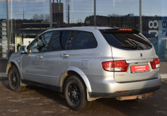 Подержанный автомобиль SsangYong Kyron 2011 года (7 фото)