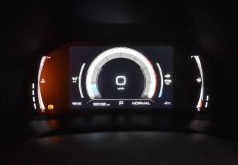 Подержанный автомобиль Haval F7 2022 года (13 фото)