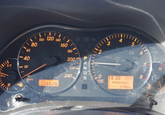 Подержанный автомобиль Toyota Avensis Sedan 2006 года (15 фото)