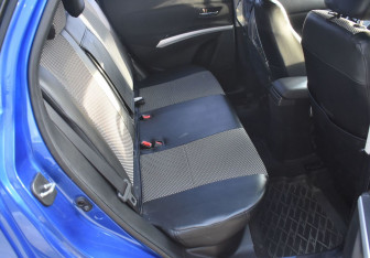 Подержанный автомобиль Suzuki SX4 Hatchback 2014 года (11 фото)