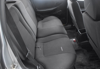 Подержанный автомобиль Chevrolet Niva 2009 года (11 фото)