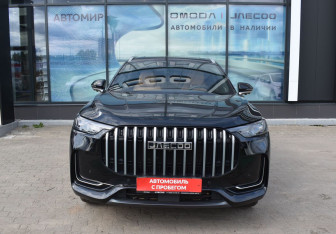 Подержанный автомобиль Jaecoo J8 2024 года (2 фото)