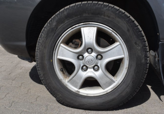 Подержанный автомобиль Kia Sportage 2006 года (9 фото)