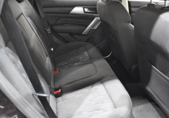 Подержанный автомобиль Haval H2 2018 года (11 фото)