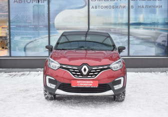 Подержанный автомобиль Renault Kaptur 2021 года (2 фото)