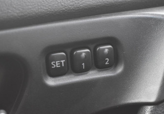 Подержанный автомобиль Nissan Murano Suv 2006 года (14 фото)