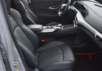 Подержанный автомобиль Changan UNI-T 2021 года (10 фото)