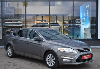 Подержанный автомобиль Ford Mondeo Sedan 2013 года (3 фото)