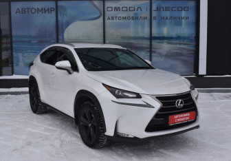 Подержанный автомобиль Lexus NX 2015 года (3 фото)